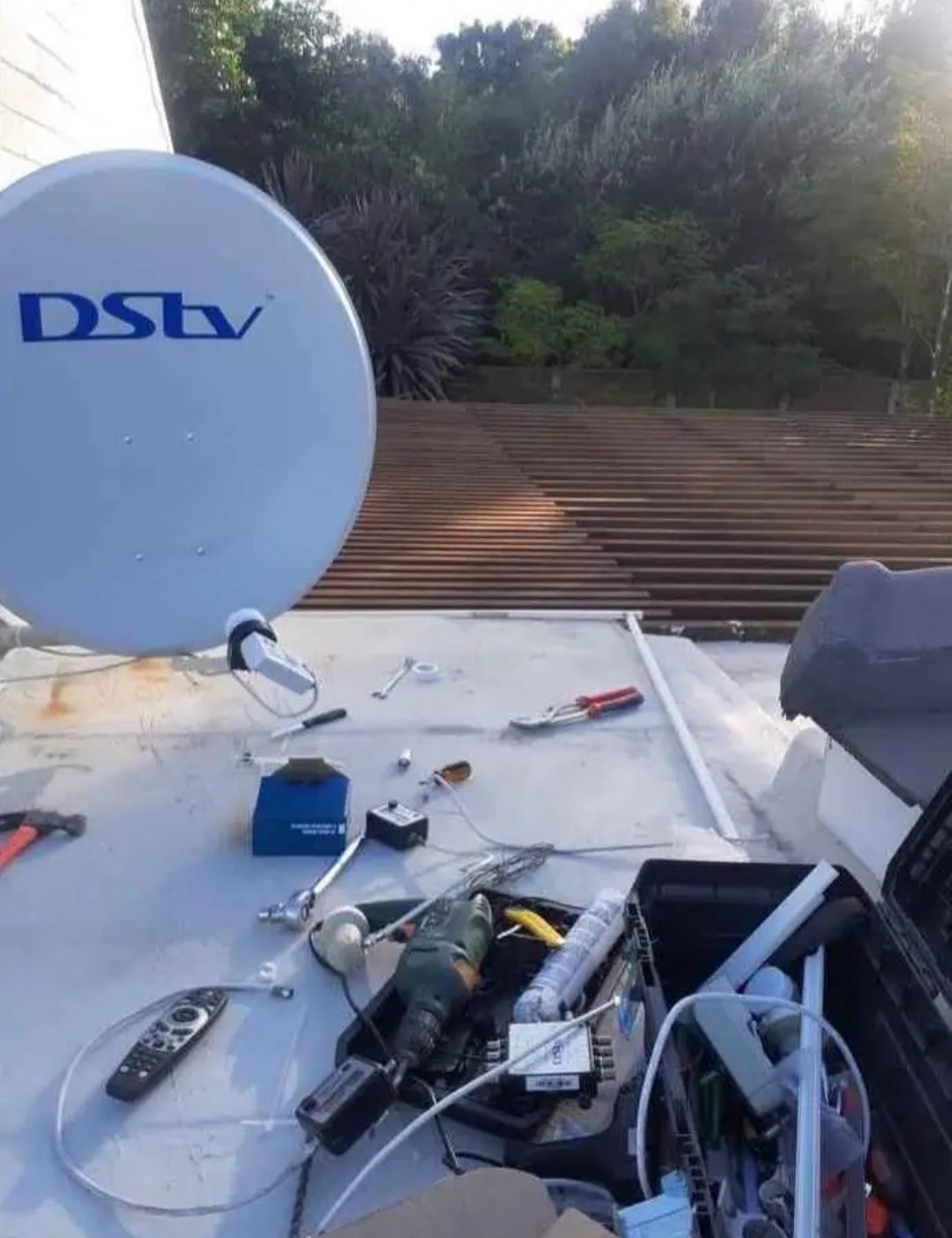 DStv & Satellite installation by Tyntech Connect